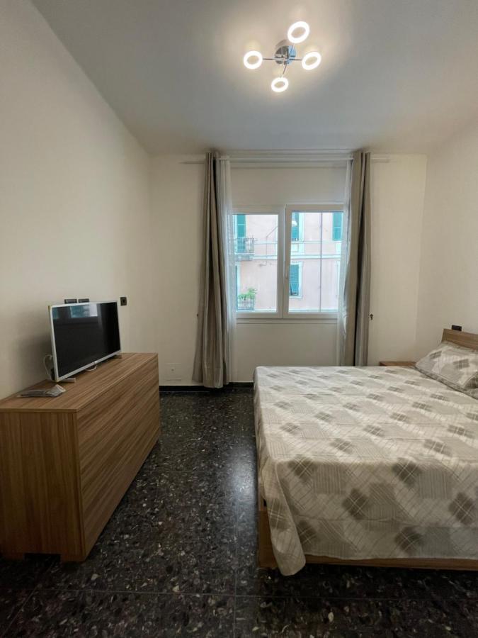 Due Passi Dal Mare Hotel Savona Buitenkant foto